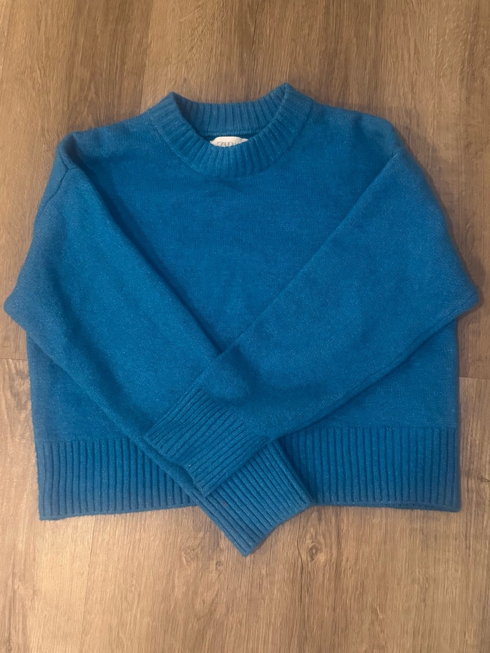 Zara Girls Size 11-12 Crewneck Sweater in Teal Blue
